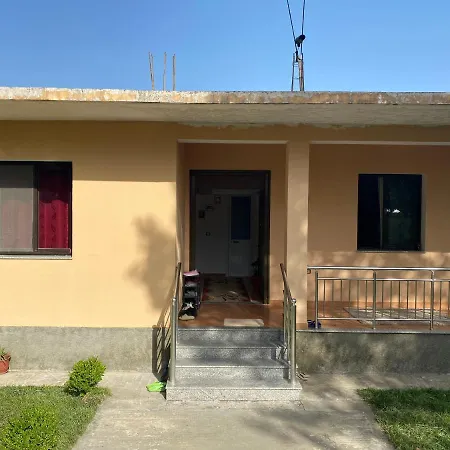 Holiday home Te Shpia Baks-Rrjoll