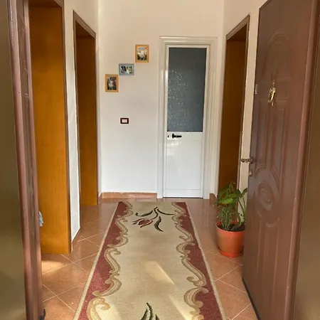 Holiday home Te Shpia Baks-Rrjoll